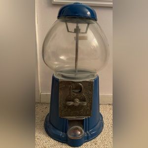 Blue gum ball machine